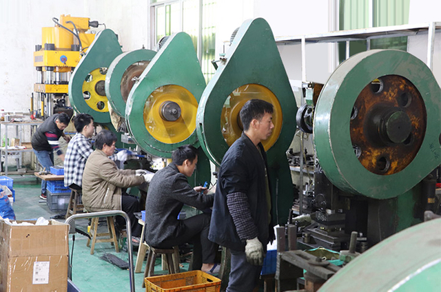 25吨冲床25 Ton Stamping Machine