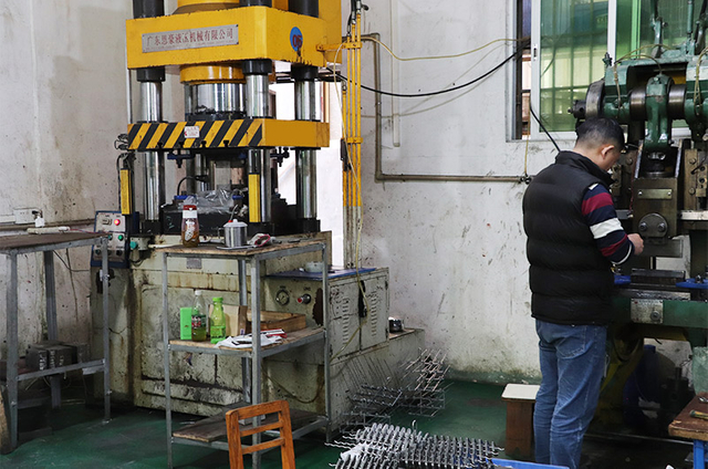 液压机Hydraulic Machine