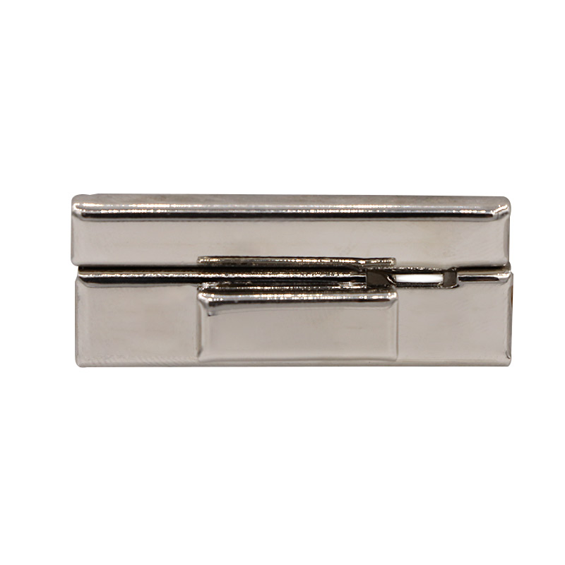What can Wine Box Lock do to wine?