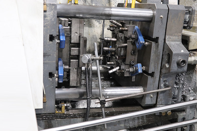 压铸机细节Die casting machine details 1